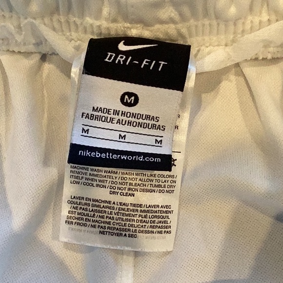 Nike White Sports Shorts - Picture 2 of 3